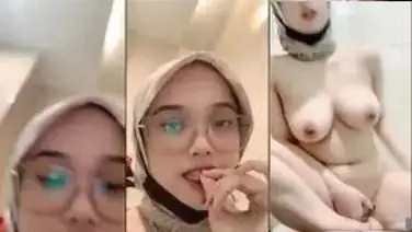 Baby Ica Jilbab Toge Agresif Brutal Indonesia Viral HD Streaming Hot