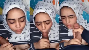 Bokep Arab Jilbab Terima Crotan Hangat Di Muka