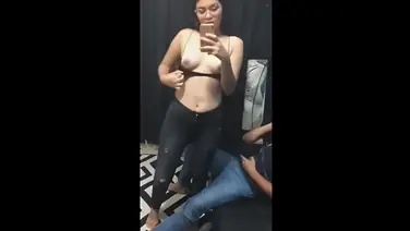Gadis Cantik ML Ganas sampai Basah Kuyup, Rintihan yang Terdengar sampai Lorong